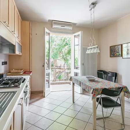Guesthost - A Due Passi Da Borgo San Giuliano Apartamento Rímini